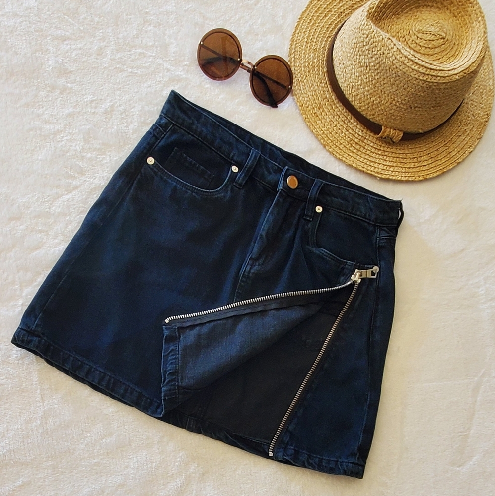 BLANK NYC SKIRT